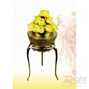 Pitol Small Tob and Stand Set With Yellow Flowers 
