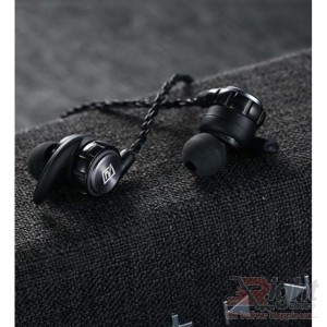 RB-S10 BLUETOOTH WIRELESS EARPHONE